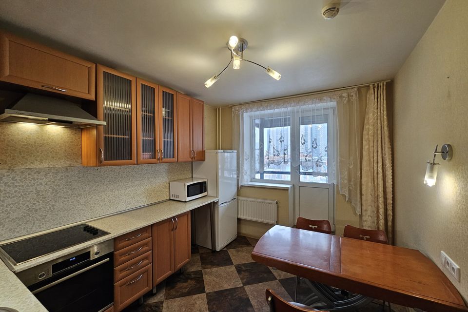 Продаётся 3-комнатная квартира, 76.5 м²