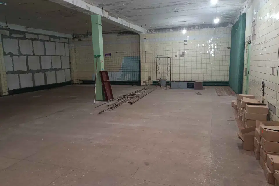 Продаётся помещение своб. назначения, 1400 м²