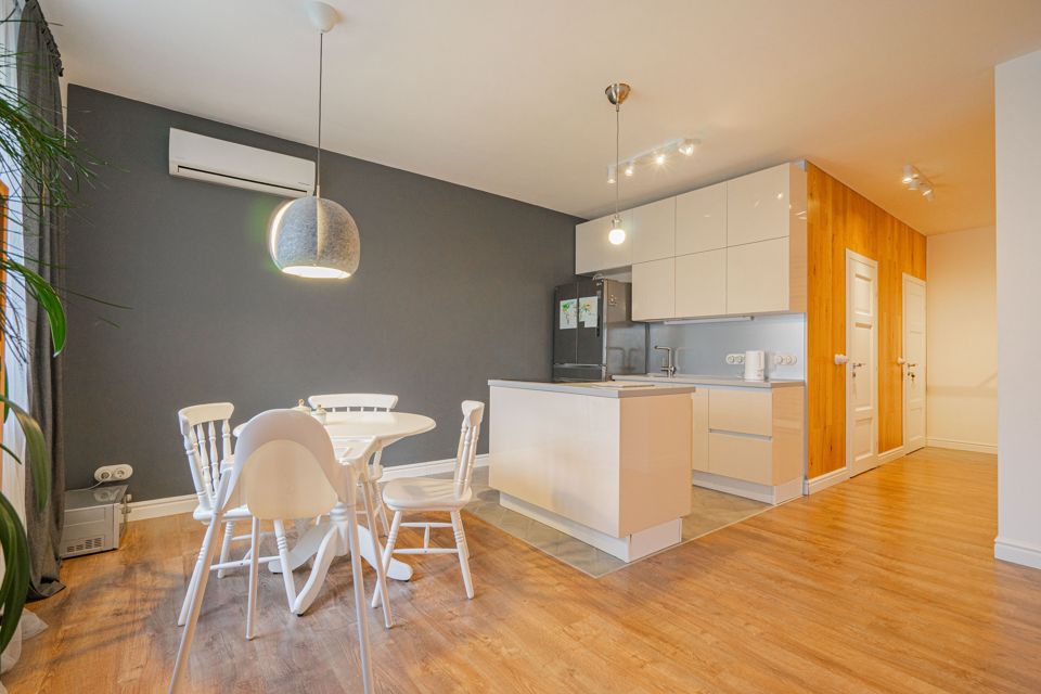 Продаётся 3-комнатная квартира, 115 м²