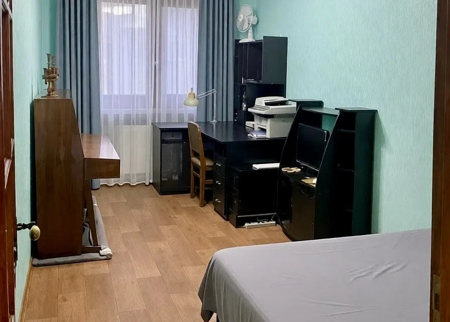Продаётся 3-комнатная квартира, 65.3 м²