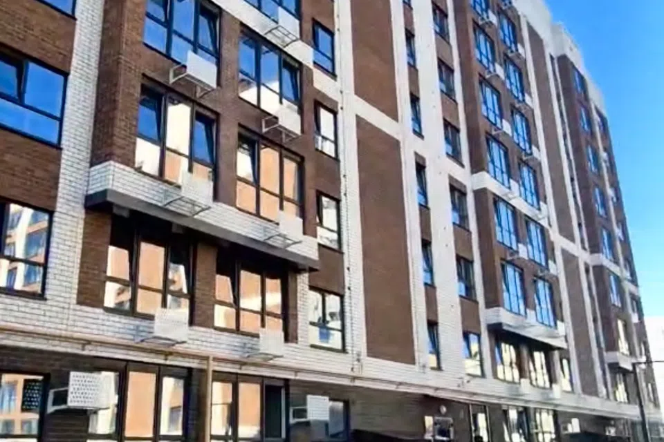Продаётся 1-комнатная квартира, 42 м²