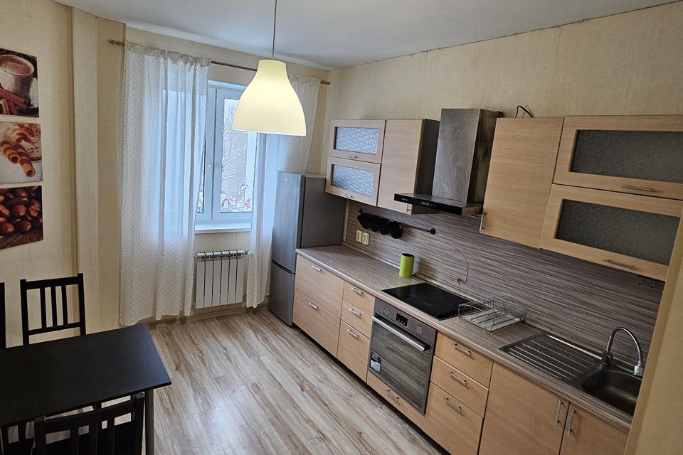 Продаётся 3-комнатная квартира, 97.1 м²
