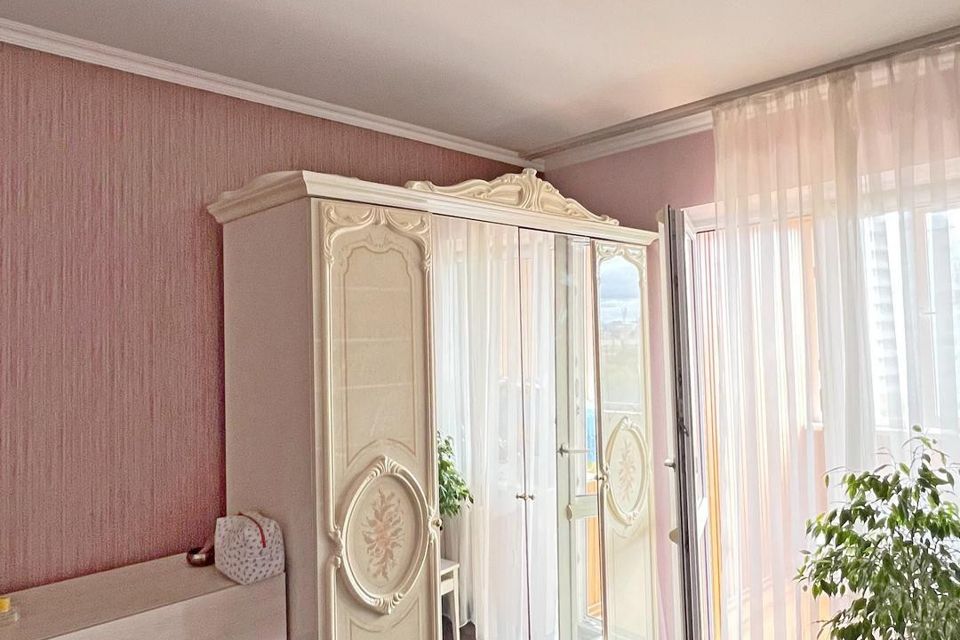 Продаётся 3-комнатная квартира, 65.6 м²