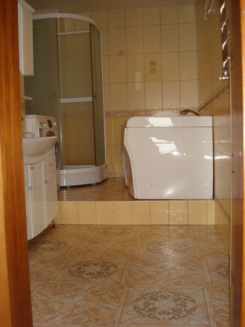 Продаётся 3-комнатная квартира, 101.7 м²