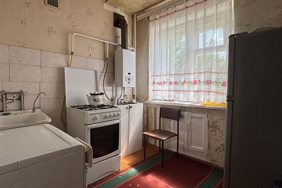 Продаётся 2-комнатная квартира, 42.7 м²
