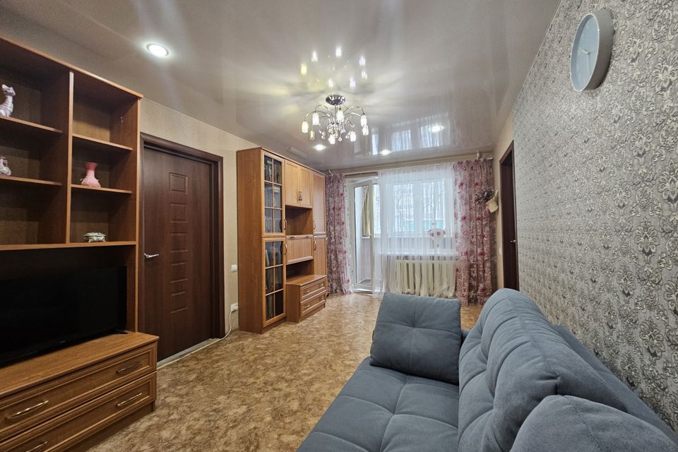 Продаётся 3-комнатная квартира, 57.1 м²