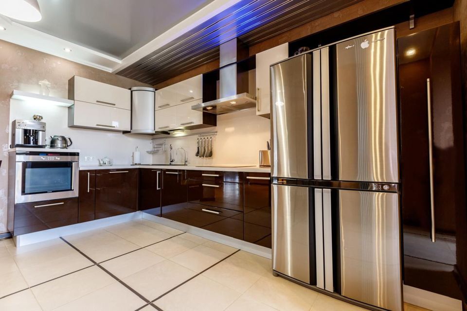 Продаётся 3-комнатная квартира, 125.9 м²