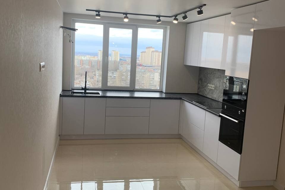 Продаётся 1-комнатная квартира, 42 м²