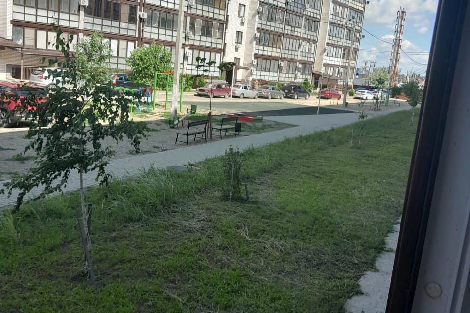 Продаётся 2-комнатная квартира, 60.2 м²