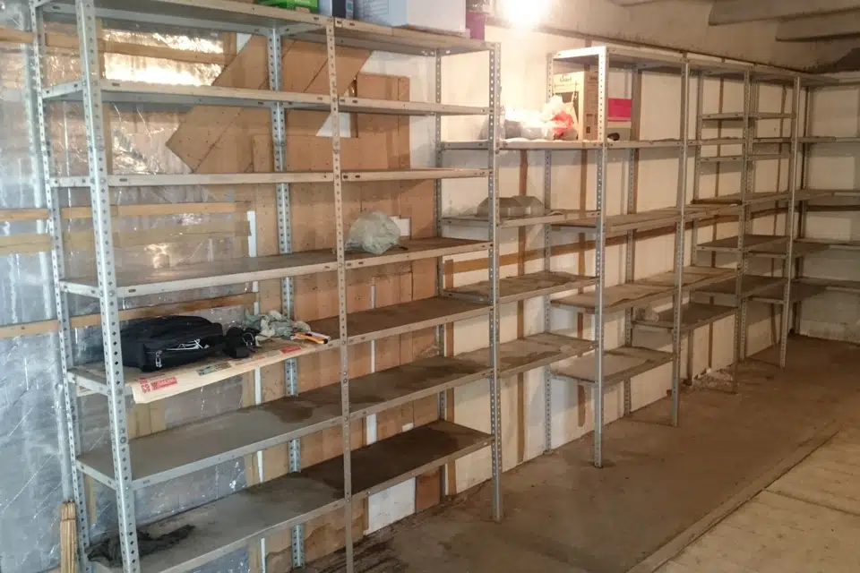 Продаётся гараж, 17 м²