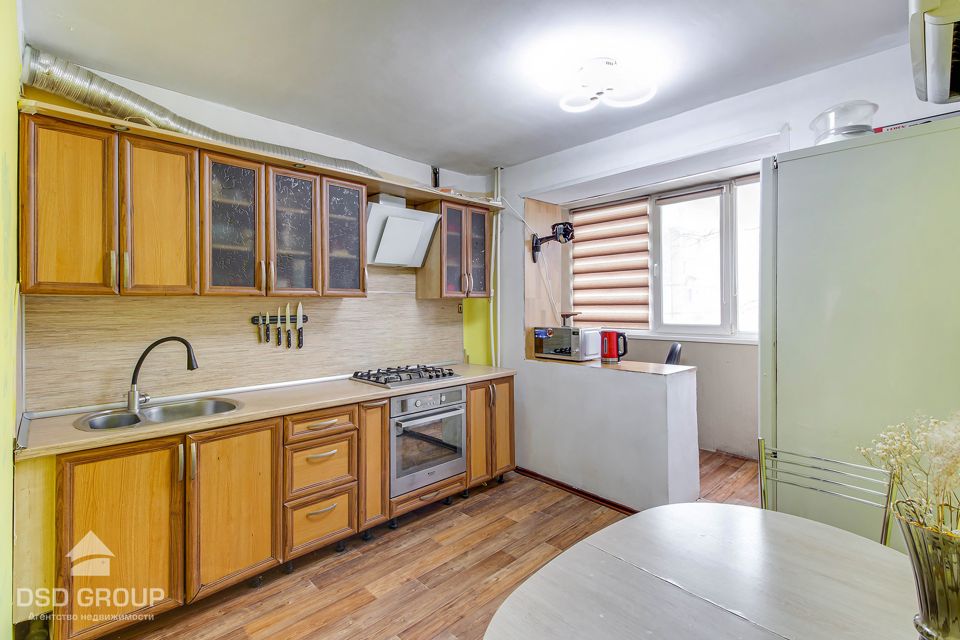 Продаётся 3-комнатная квартира, 62.4 м²