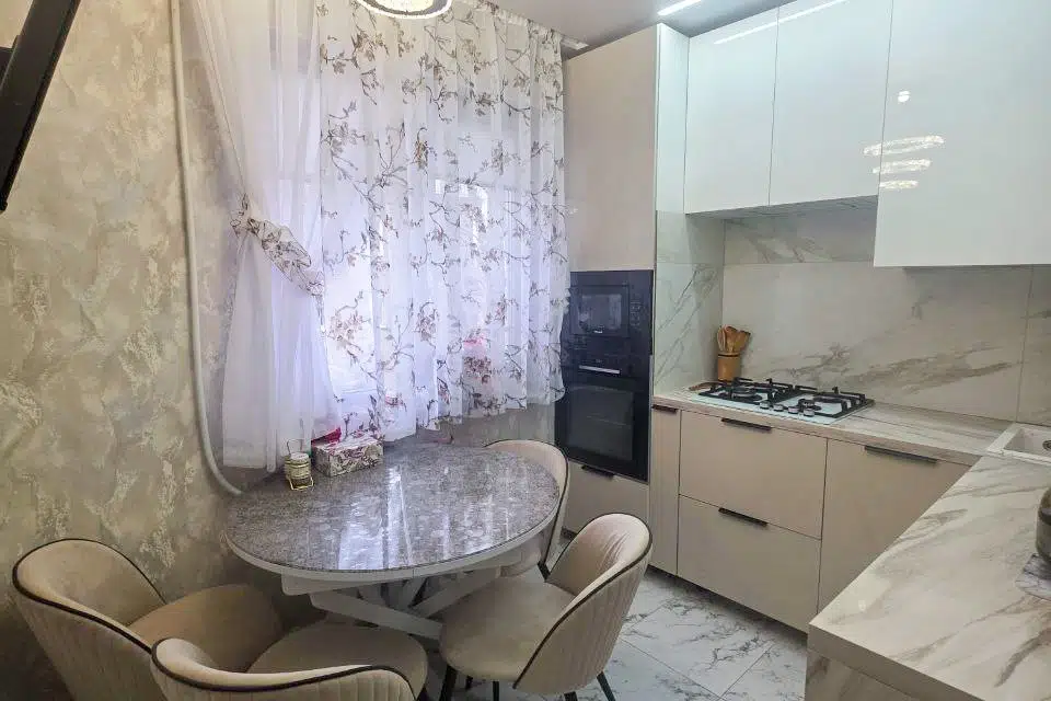 Продаётся 3-комнатная квартира, 74 м²