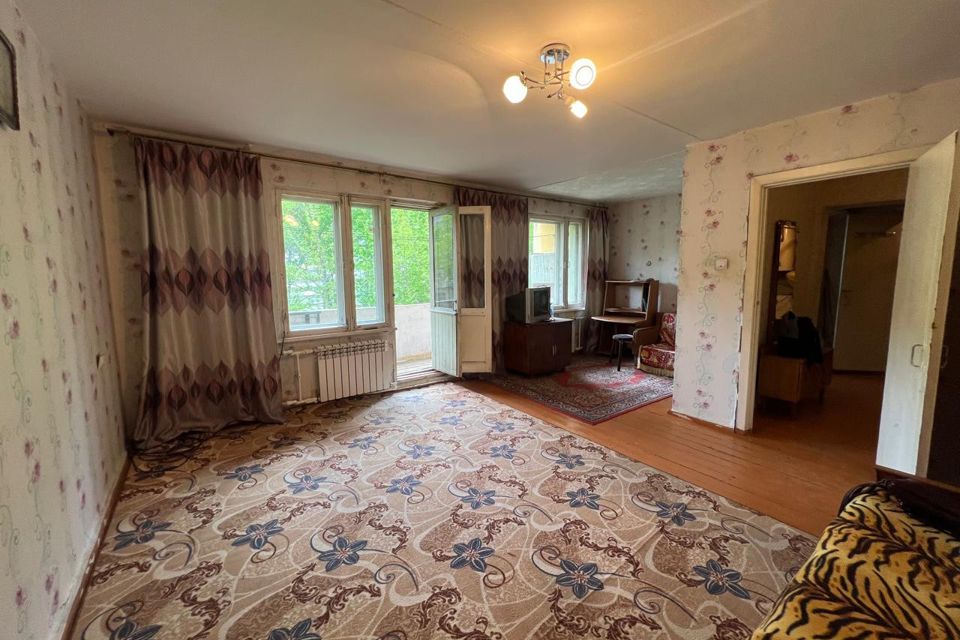 Продаётся 1-комнатная квартира, 42.7 м²
