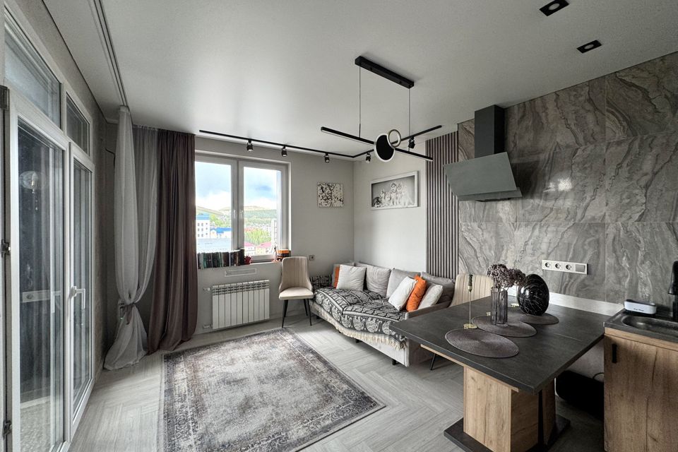Продаётся 3-комнатная квартира, 58 м²