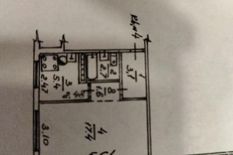 Продаётся 3-комнатная квартира, 57.9 м²