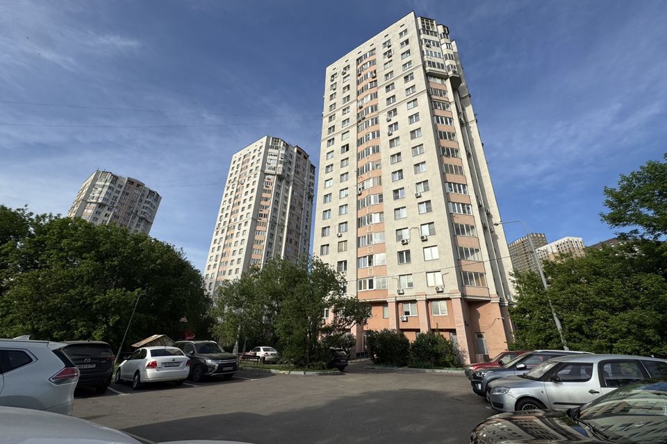 Продаётся 1-комнатная квартира, 38 м²