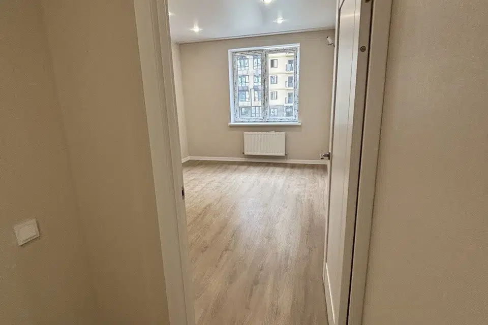 Продаётся 1-комнатная квартира, 41.8 м²