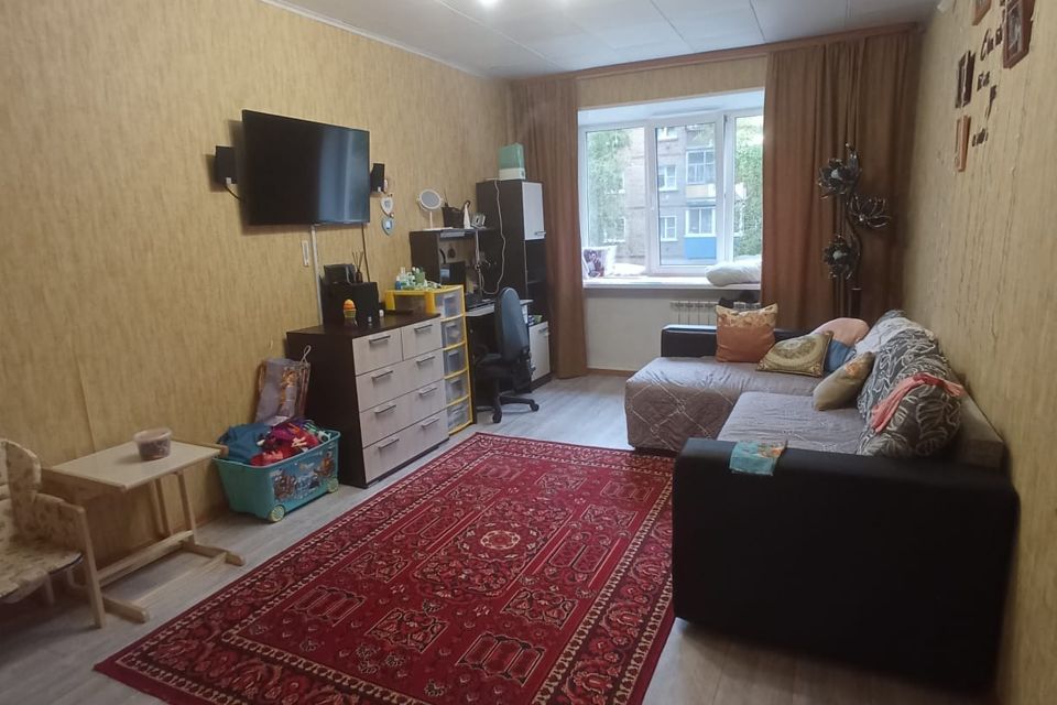 Продаётся 3-комнатная квартира, 62.7 м²