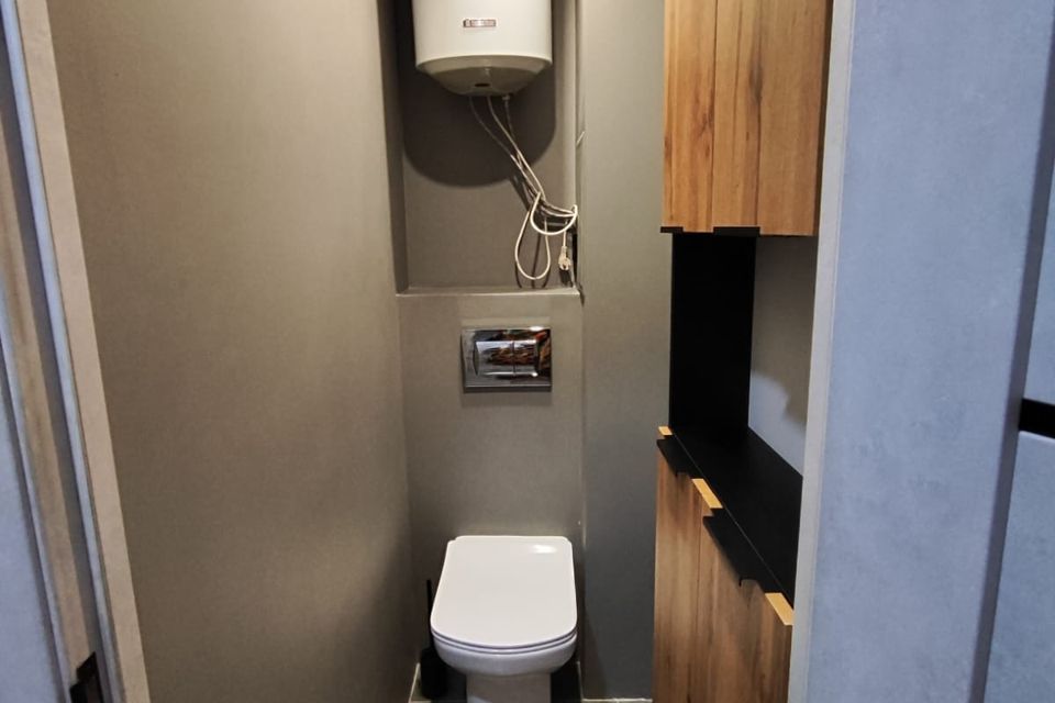 Продаётся 3-комнатная квартира, 48.5 м²