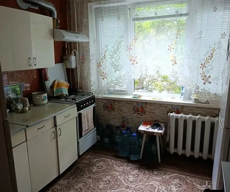 Продаётся 3-комнатная квартира, 69.8 м²