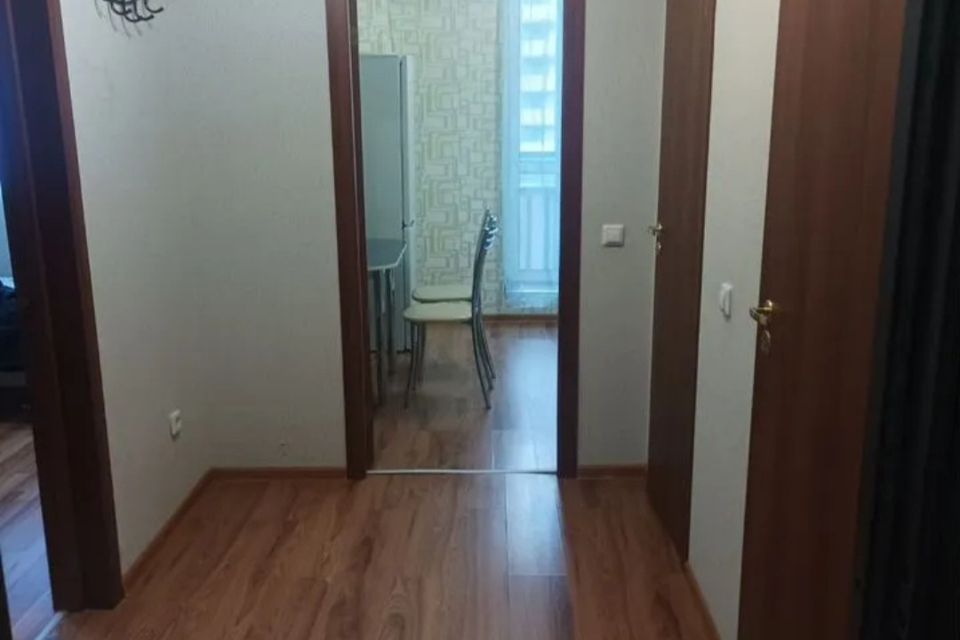 Продаётся 1-комнатная квартира, 37.4 м²