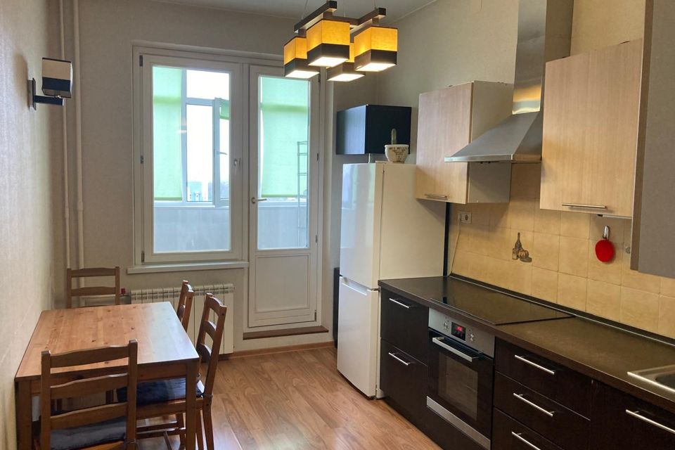 Продаётся 2-комнатная квартира, 61.5 м²