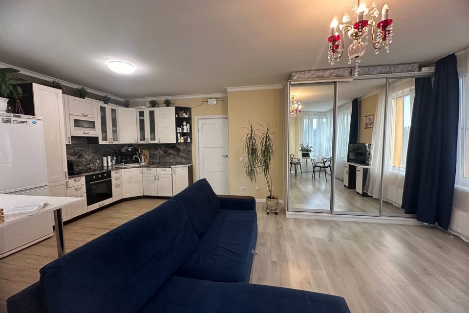 Продаётся 2-комнатная квартира, 65.6 м²