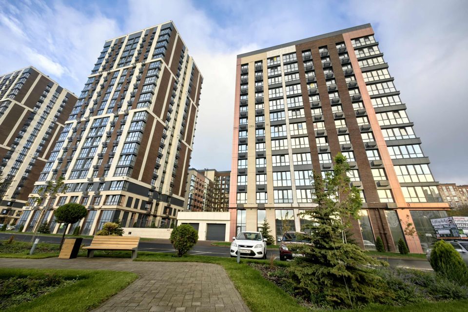 Продаётся 2-комнатная квартира, 66.5 м²