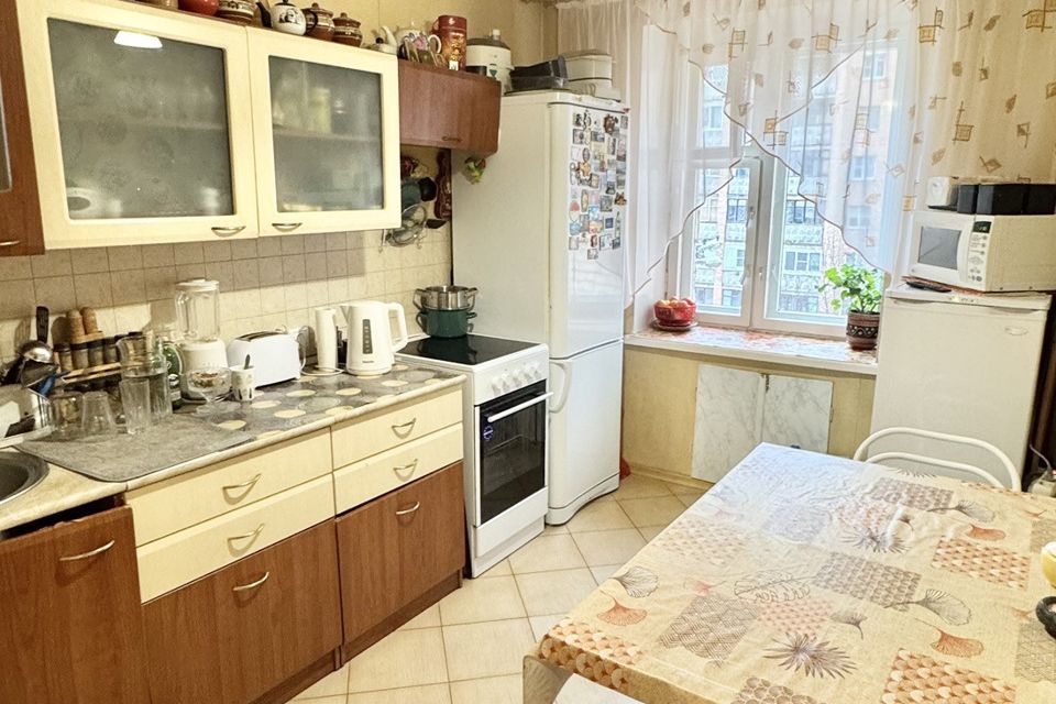 Продаётся 3-комнатная квартира, 60.7 м²