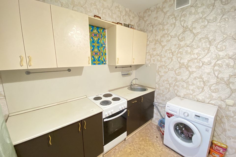 Продаётся 1-комнатная квартира, 43 м²