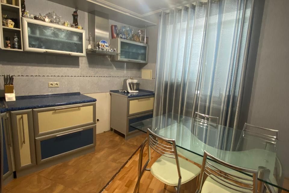 Продаётся 3-комнатная квартира, 73 м²