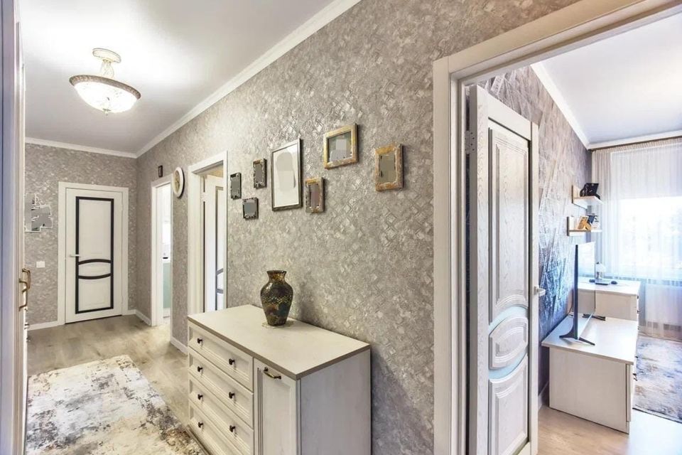 Продаётся 2-комнатная квартира, 64 м²