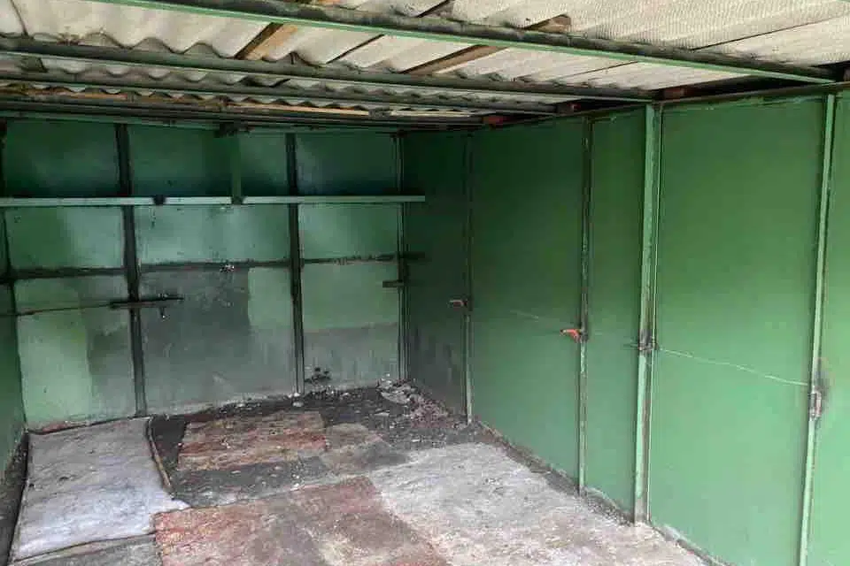 Продаётся гараж, 18 м²