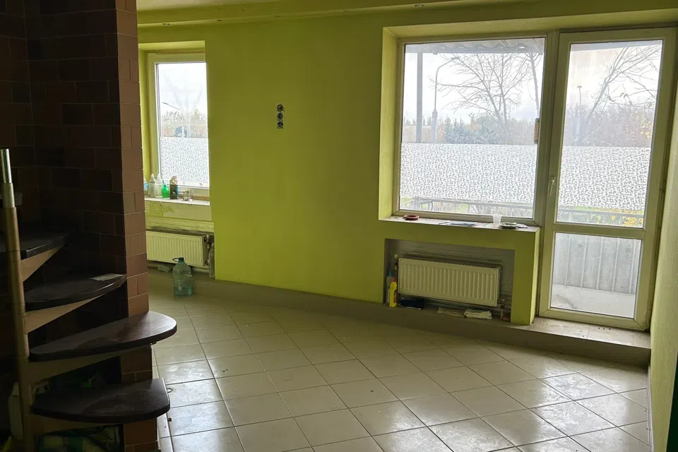 Продаётся 3-комнатная квартира, 65 м²
