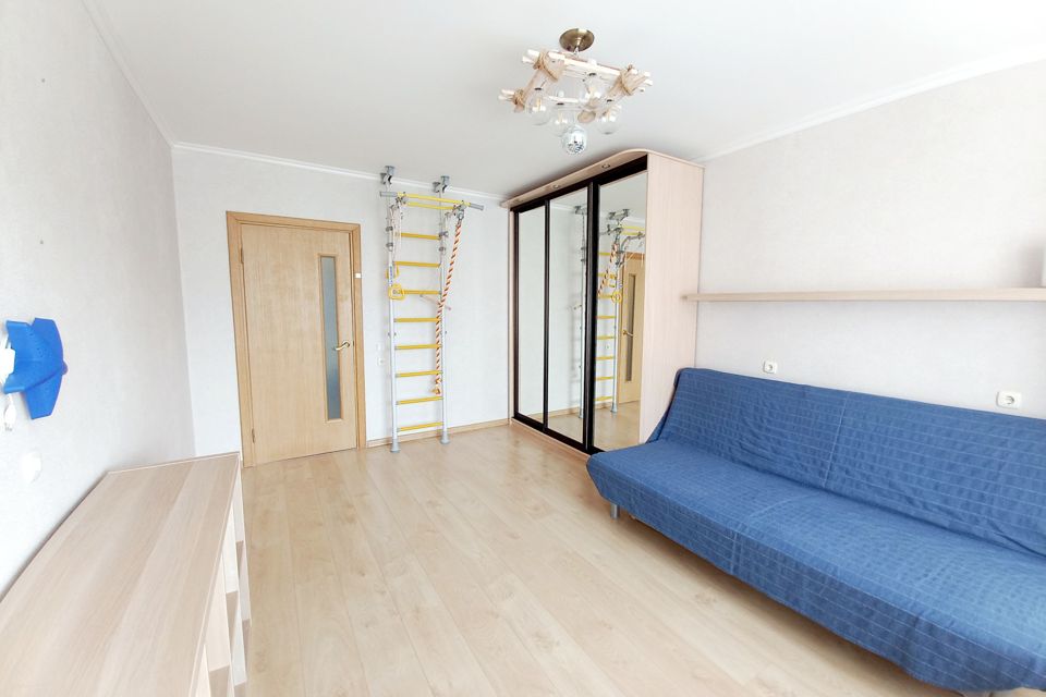 Продаётся 1-комнатная квартира, 41.6 м²