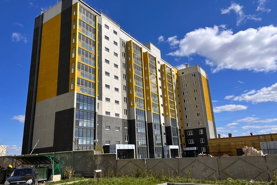 Продаётся 3-комнатная квартира, 72.81 м²