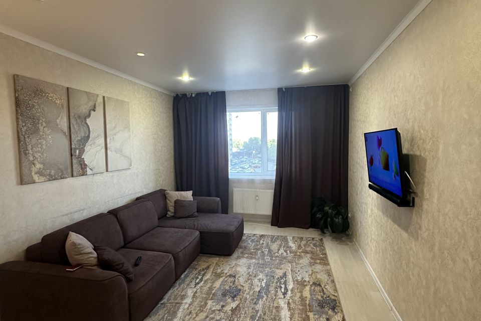 Продаётся 2-комнатная квартира, 60.2 м²