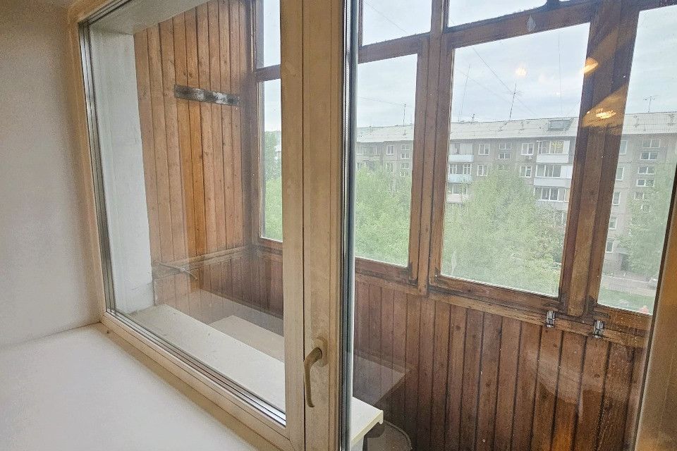 Продаётся 1-комнатная квартира, 32 м²