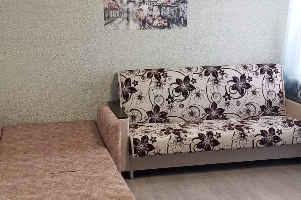 Продаётся комната в 1-комн. квартире, 20 м²