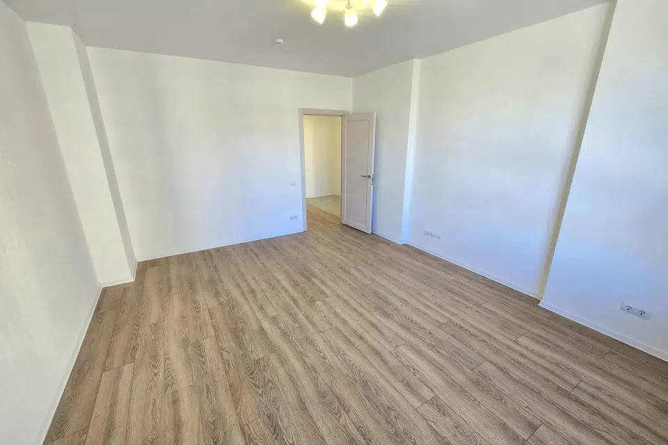 Продаётся 2-комнатная квартира, 56 м²