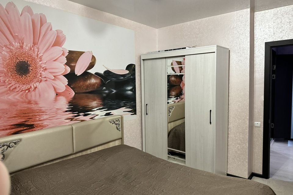 Продаётся 3-комнатная квартира, 63 м²