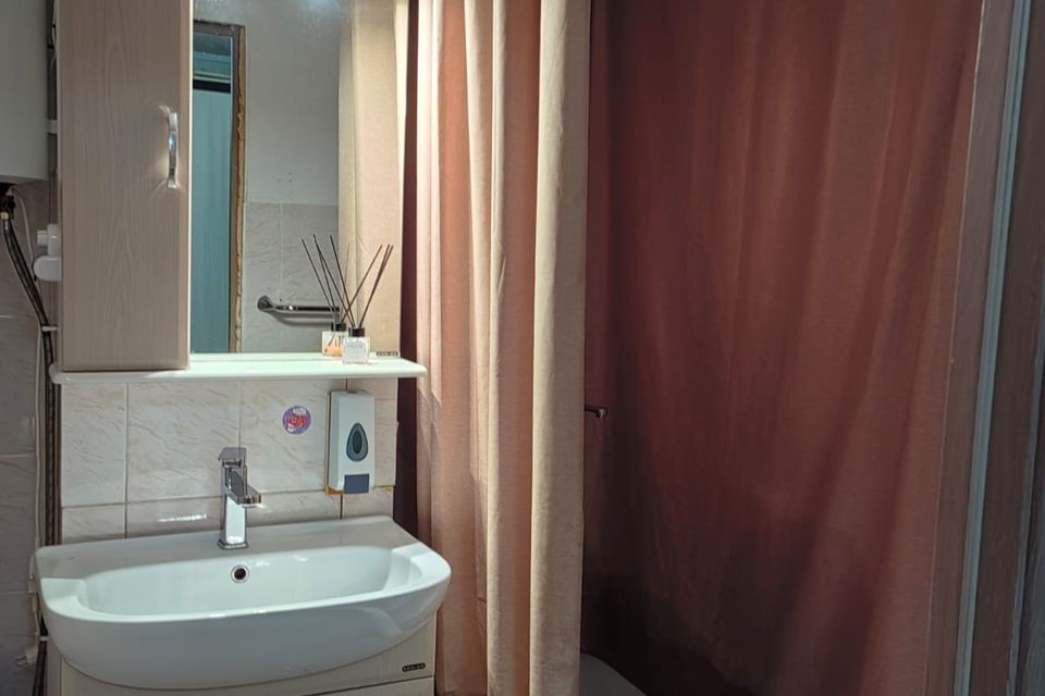 Продаётся 3-комнатная квартира, 87 м²