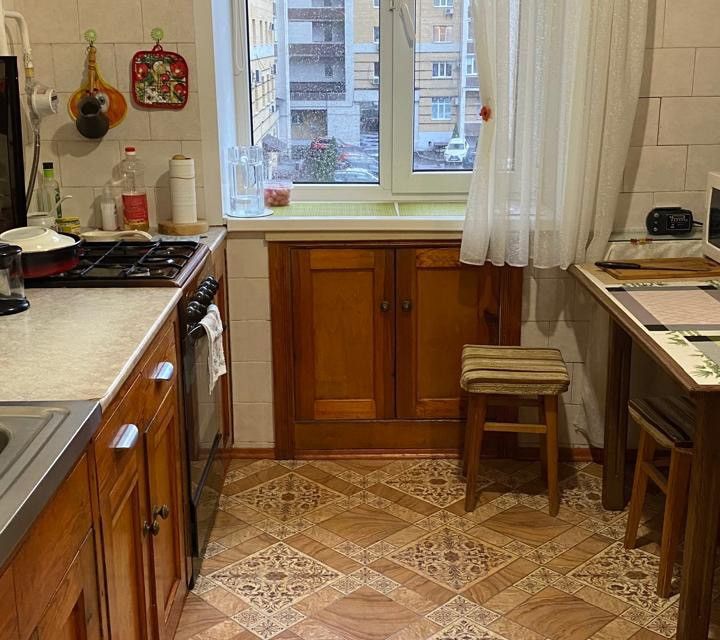 Продаётся 3-комнатная квартира, 60.3 м²