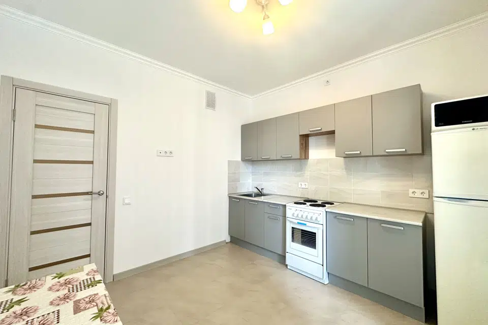 Продаётся 2-комнатная квартира, 60.9 м²