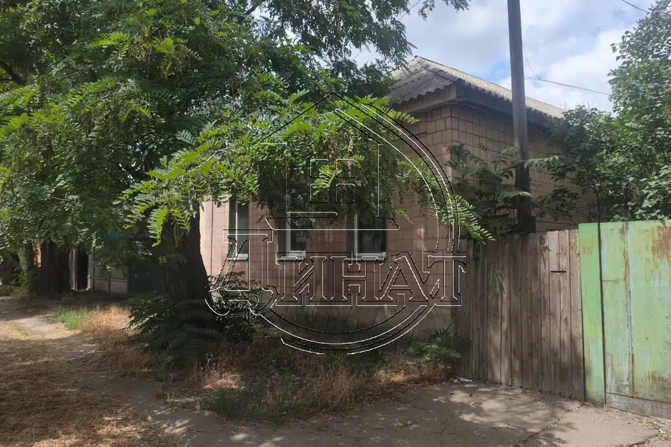 Продаётся часть дома