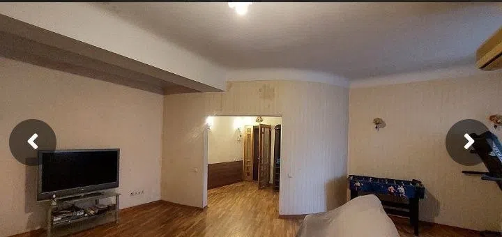 Продаётся 4-комнатная квартира, 92 м²