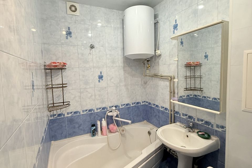 Продаётся 3-комнатная квартира, 60.1 м²