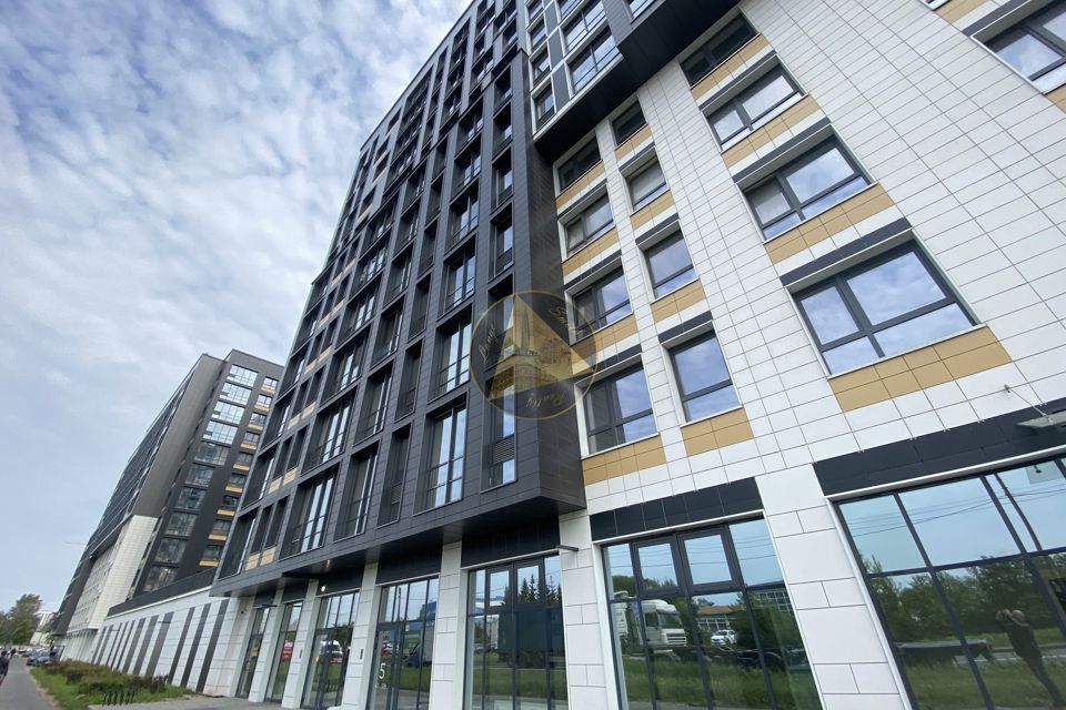 Продаётся 2-комнатная квартира, 80.96 м²