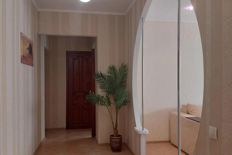 Продаётся 3-комнатная квартира, 68 м²