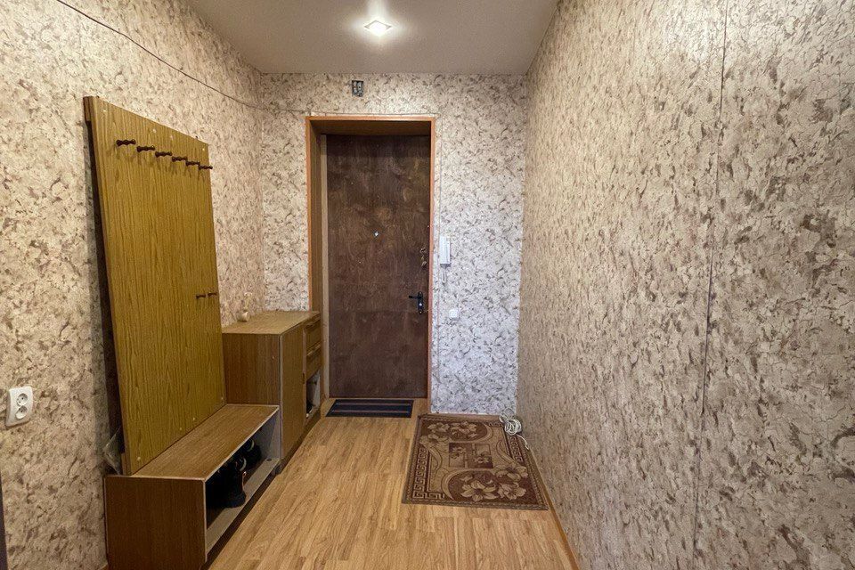 Продаётся 2-комнатная квартира, 57.8 м²